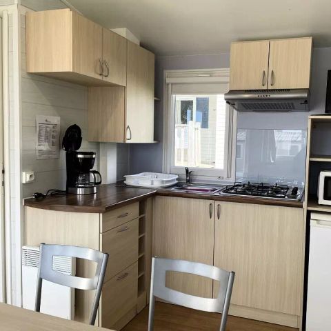 BUNGALOW 4 personnes - Mobil-home Confort 3 Pièces 4 Personnes + TV