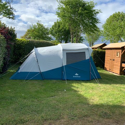 Stellplatz - PREMIUM-Stellplatz mit eigener Sanitäranlage