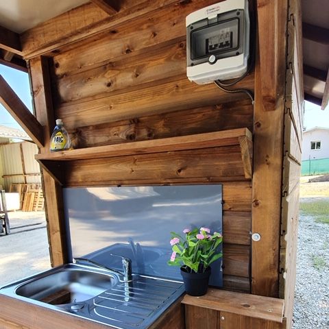 PARCELA - Parcela PREMIUM con instalaciones sanitarias privadas