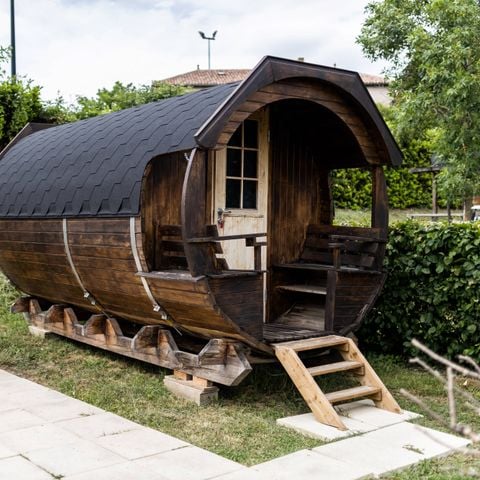 HÉBERGEMENT INSOLITE 2 personnes - Chambre Tonneau BARREL - 1 chambre (sans sanitaires)