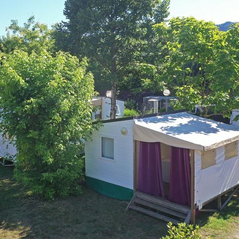 Mobile home 2 persons - Valentin - kitchen on terrace