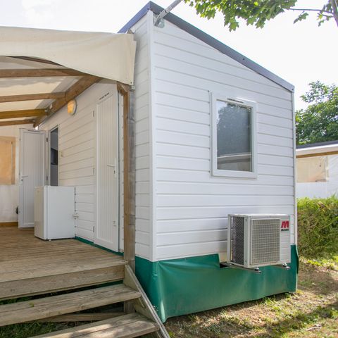 Mobile home 2 persons - Valentin - kitchen on terrace