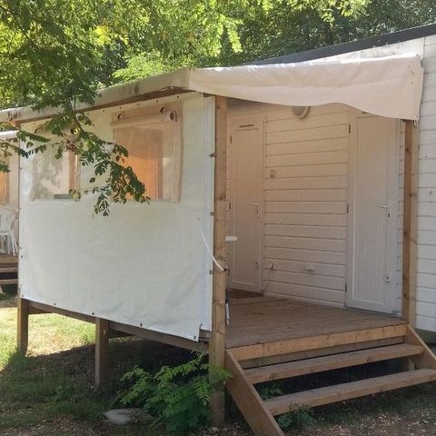 Mobile home 2 persons - Valentin - kitchen on terrace