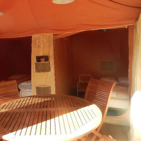 CANVAS BUNGALOW 4 people - (without sanitary facilities)