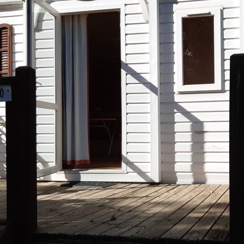 Stacaravan 4 personen - 24 m2 - twee aparte bedden