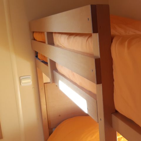 Stacaravan 4 personen - 24 m2 - stapelbedden
