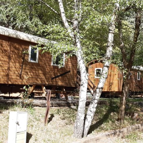 UNUSUAL ACCOMMODATION 4 people - Caravan