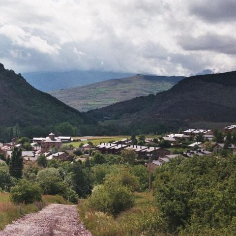 Camping Les Jardins d'Estavar - Camping Pyrénées-Orientales - Image N°2