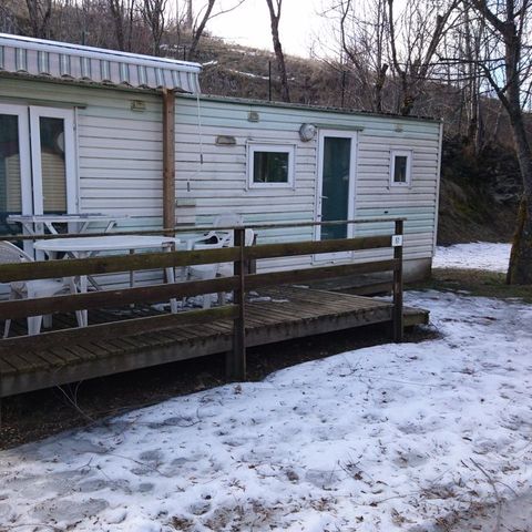 Mobilhome 4 personnes - Iris 24m2 - arrivée mercredi,