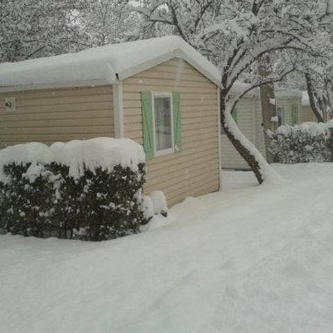 BUNGALOW 2 personnes - Anémone 16m² - arrivée samedi,