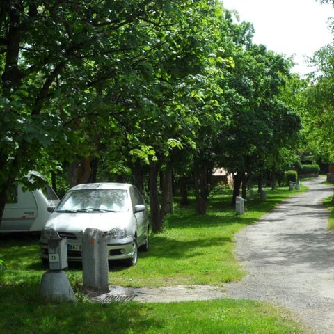 PLOT - COMFORT package: Pitch + Car + 3 A Electricity