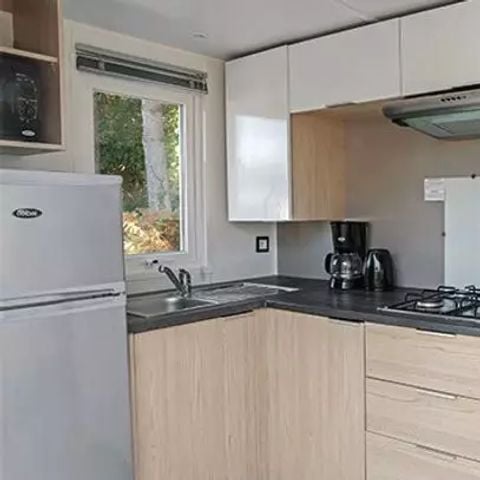 Mobilheim 4 Personen - Comfort | 2 Zi. | 4 Pers. | Erhöhte Terrasse | 2 Bäder | Klimaanlage | TV