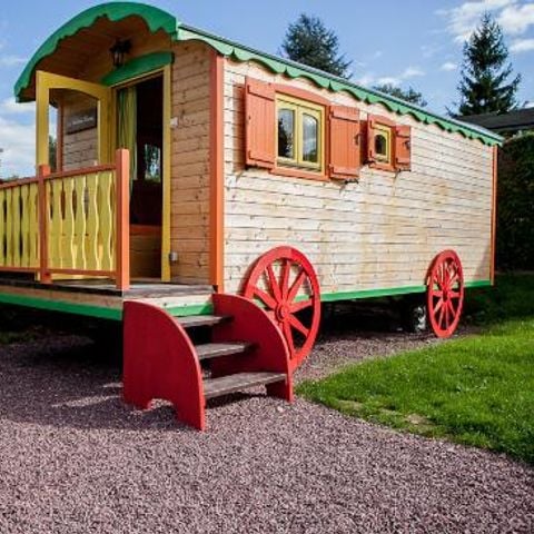 UNUSUAL ACCOMMODATION 4 people - LA BOHEME CIRCUS