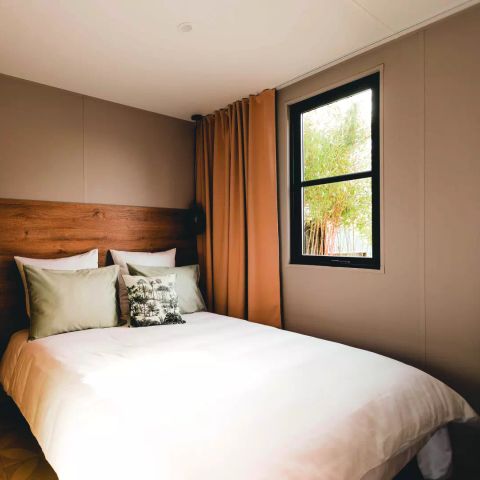 Mobilheim 6 Personen - Côté Jardin 4 Zimmer 6 Personen + Jacuzzi + TV