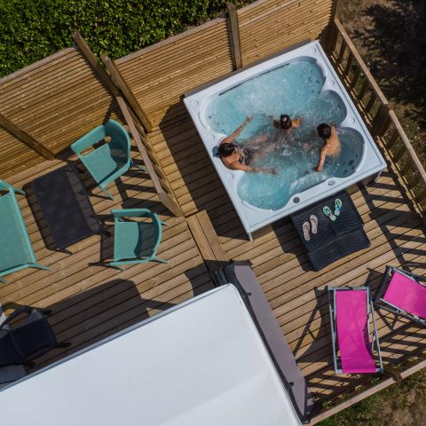 Stacaravan 6 personen - Côté Jardin 4 Kamers 6 Personen + Jacuzzi + TV