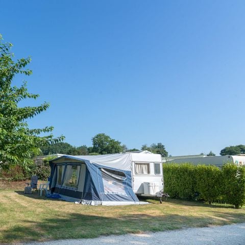 Kampeerplaats - Standplaats pakket - 1 auto