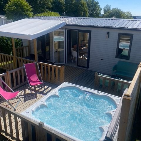 Mobile home 4 persons - Garden side Private Jacuzzi - 2 bedrooms