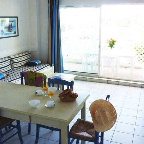Apartement 4 Personen - 2-Zimmerwohnung 4 Pers. Meer- oder Poolseite