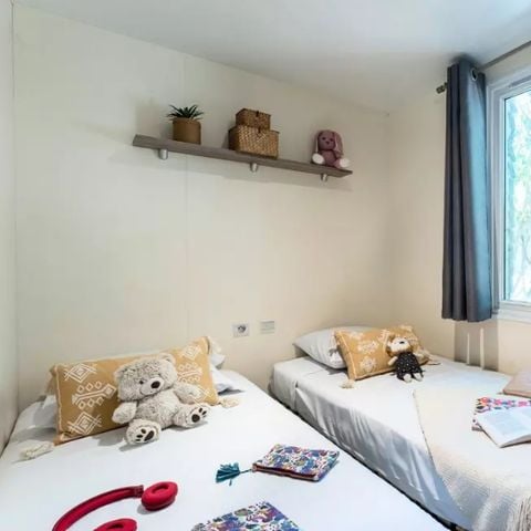 Mobilhome 6 personas - Cabaña de 4 habitaciones para 6 personas con aire acondicionado y TV **