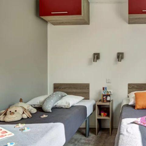 CASA MOBILE 6 persone - Cottage 4 Camere 6 Persone Aria condizionata + TV ****