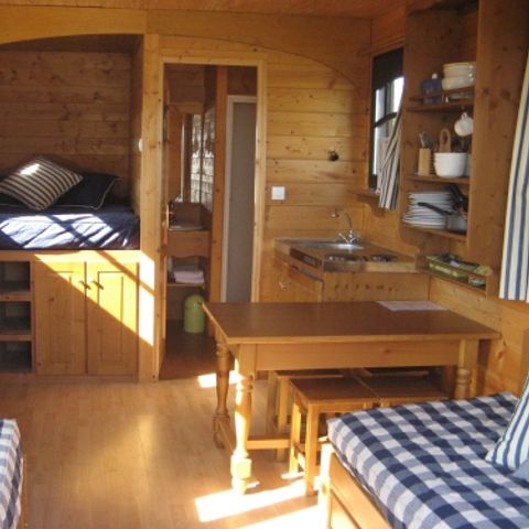 AUßERGEWÖHNLICHE UNTERKUNFT 4 Personen - ROULOTTE GITE (mit Küche) - 18 m² - 1 Zimmer