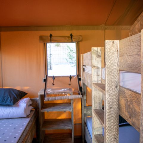 Canvas and wooden tent 5 persons - VARADERO 2 bedrooms - 50 m2