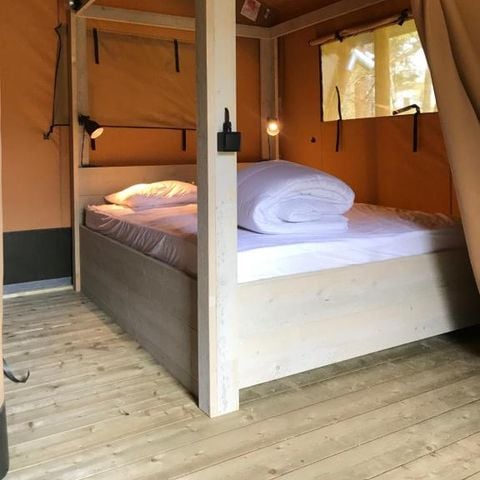 Tente en toile et en bois 5 personnes - Tente safari 37m²