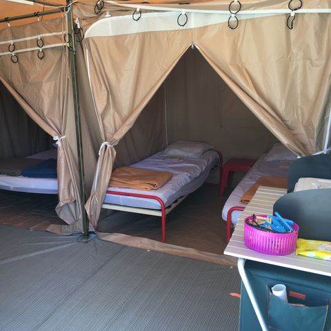 BUNGALOW DE LONA 4 personas - 16 m2 Bengalí sin instalaciones sanitarias