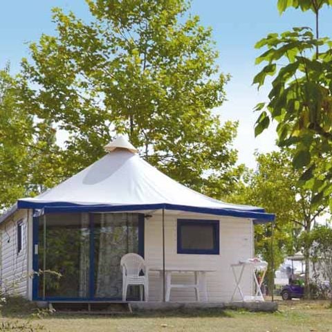Canvas bungalow 5 persons - 25 m2 Pagotel