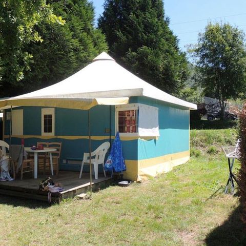 BUNGALOW DE LONA 5 personas - 25 m2 En kiwi sin instalaciones sanitarias