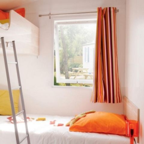 Stacaravan 4 personen - PMR Cottage Confort 29m² (2ch.-5pers.) + Overdekt terras + TV + CLIM