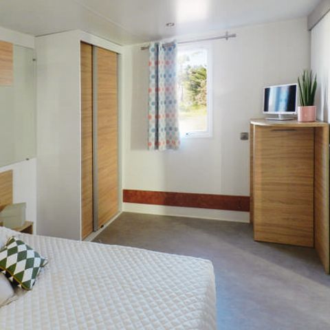 Mobilheim 4 Personen - PMR Cottage Confort 29m² (2Sch.-5Pers.) + Überdachte Terrasse + TV + KLIMAANLAGE