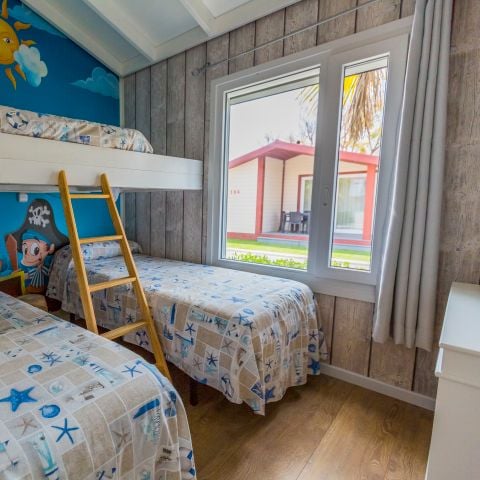 BUNGALOW 2 personnes - SUITE MEDITERRANEENNE - Prix pour 2 personnes