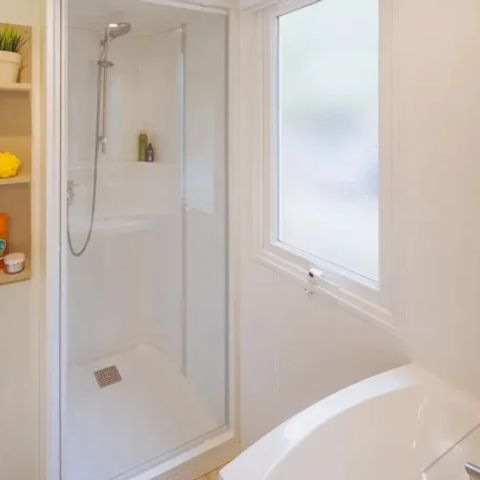 BUNGALOW 4 personnes - Premium 2 chambres Lounge