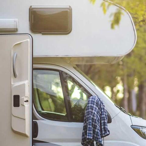 PLOT - CAMPING CAR & VAN (electricity included)