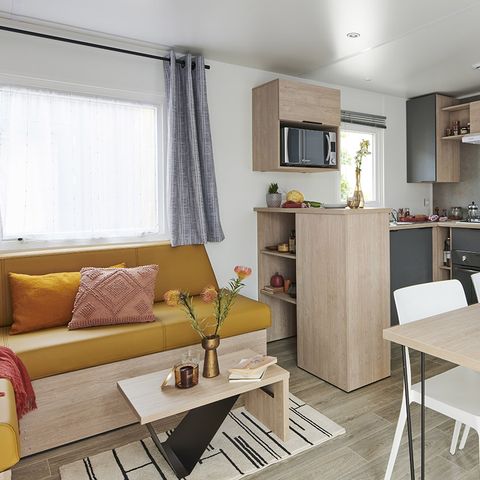 BUNGALOW 4 personnes - des Familles 2  CH - 4 PERS 32 m² - TV + CLIM + LV + DRAPS (inclus à la location à la semaine)