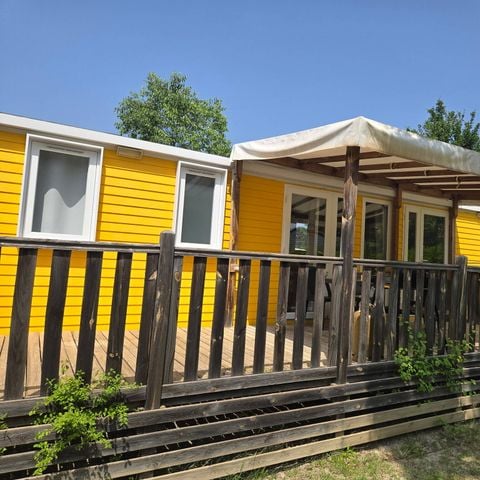 MOBILHOME 6 personnes - Mobil-home | Ultimate | 3 Ch. | 6 Pers. | Terrasse surélevée | 2 SDB | Clim. | TV