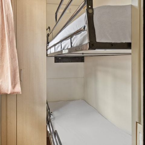 Stacaravan 8 personen - Klassiek | 3 slaapkamers | 6/8 Pers | Verhoogd terras | Airconditioning