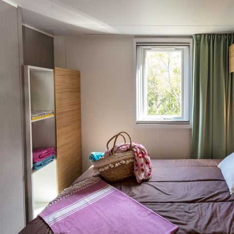Stacaravan 6 personen - Premium | 3 slaapkamers | 6 pers. | Terras Lounge | Air-con.