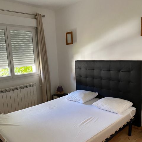 APPARTEMENT 10 personnes - 4 chambres - au 1er étage d'une maison