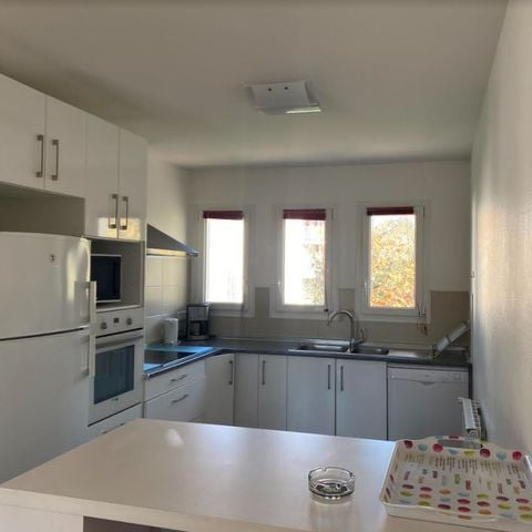 APARTEMENTO 10 personas - en el primer piso de una casa