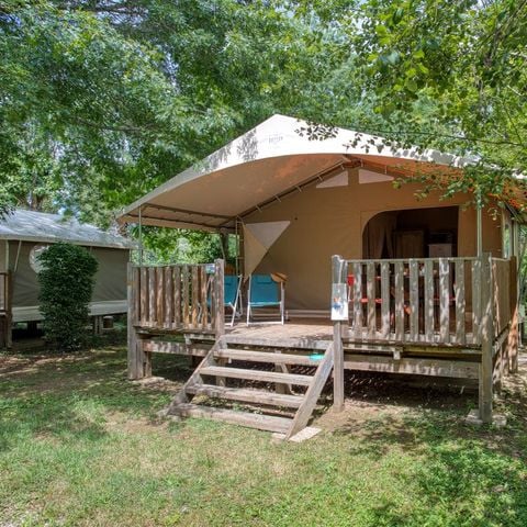 TIENDA DE LONA Y MADERA 5 personas - LODGE CANADA sin instalaciones sanitarias 20 m2
