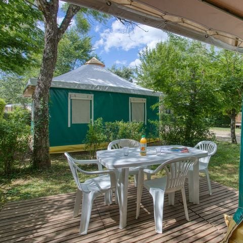 Bungalow de lona 4 personas - MUEBLE sin instalaciones sanitarias 16 m².