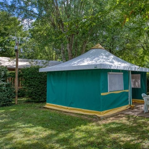 Bungalow de lona 4 personas - MUEBLE sin instalaciones sanitarias 16 m².