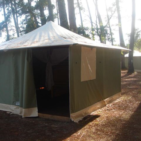 Bungalowtent 5 personen - 2 kamers 16m², zonder sanitair