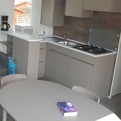 MOBILHOME 6 personas - 3 dormitorios (C7CT)