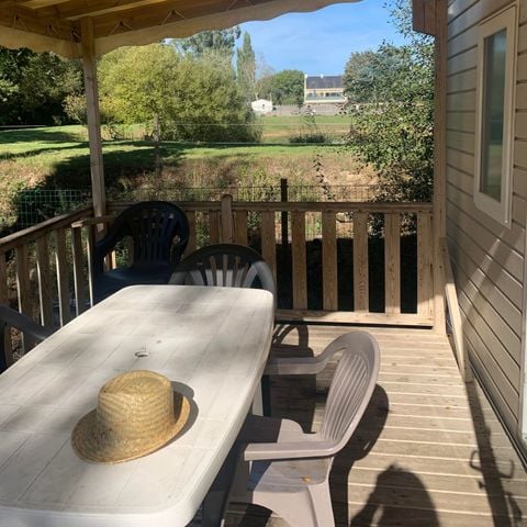 BUNGALOW 8 personnes - LUXE