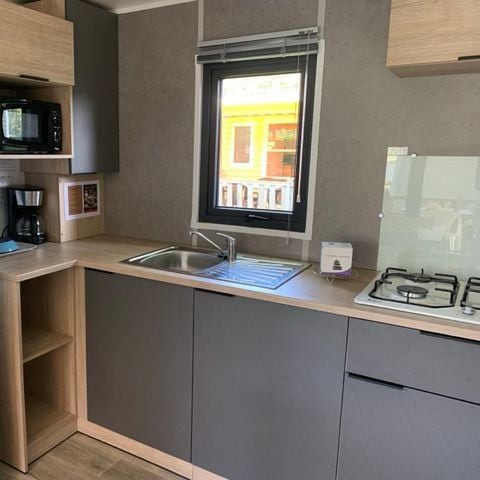 MOBILHOME 2 personnes - 2 pers. - Terrasse couverte - 2 chambres 2 Pers. SAMEDI