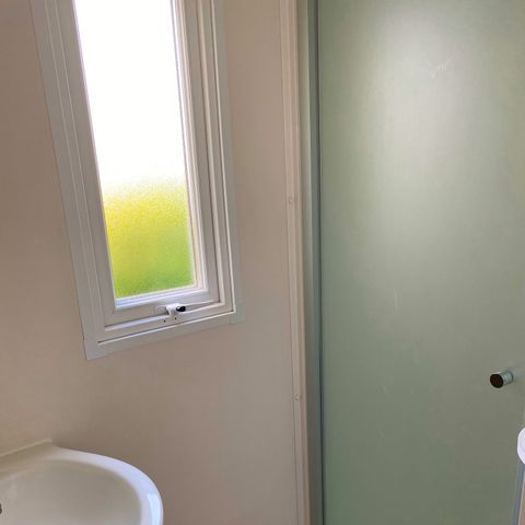 MOBILE HOME 4 people - Standard 25m² (2 bedrooms) covered terrace + TV