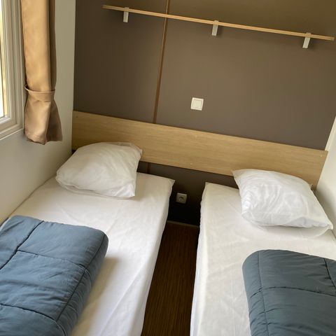 Mobilheim 6 personen - Mobilheim Standard 35m² (3 Zimmer) mit überdachter Terrasse + TV